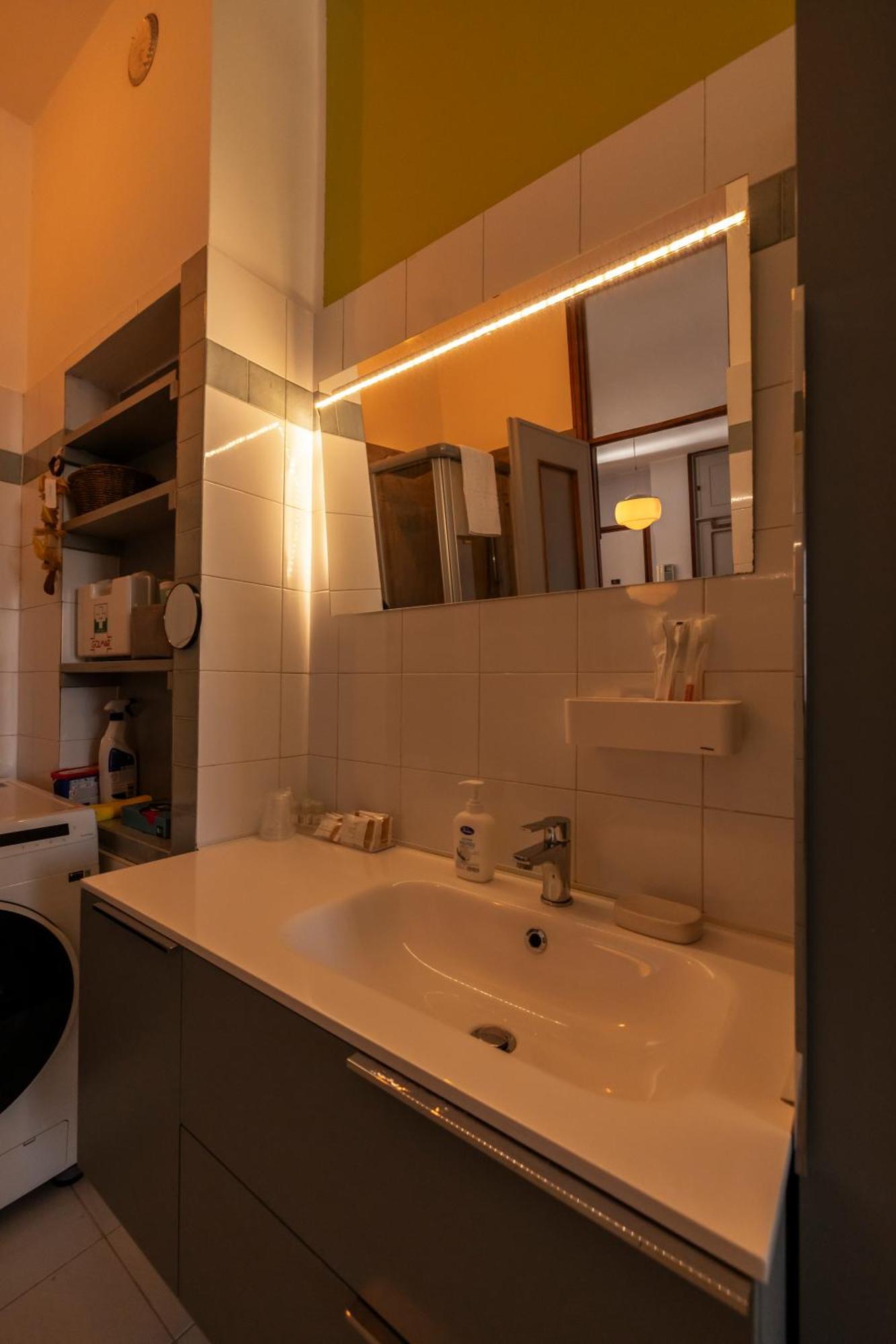 Ferienwohnung Turin Center Whit Private Parking Exterior foto